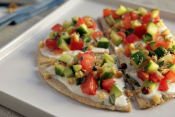 GREEK PITA PIZZA  